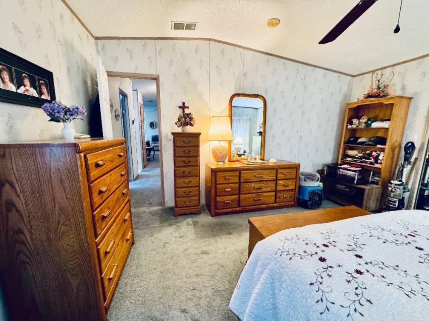 1484 Double Eagle Drive a Lakeland, FL Mobile or Manufactured Home for Sale